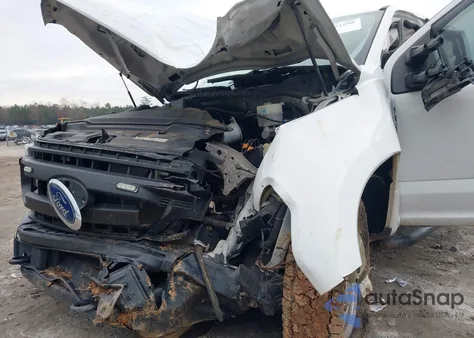 2022 Ford F-250 Xl из США, поврежденный, VIN 1FT7W2B68NEC34455